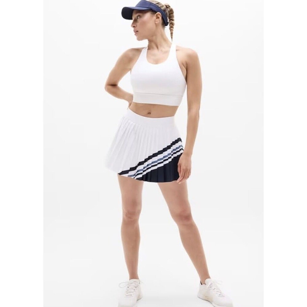Athleta Match point Skort  pleated white with blue pickleball tennis size large